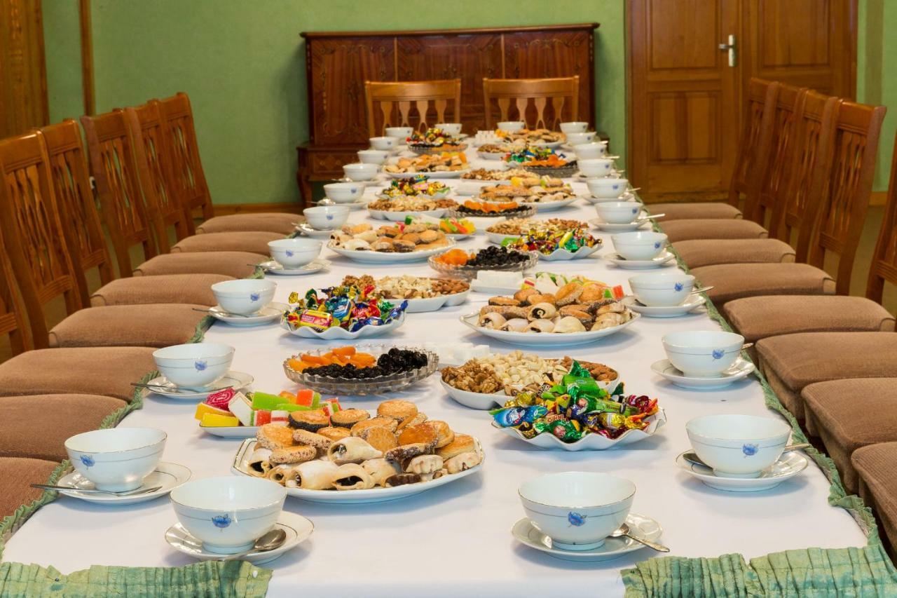 Tourist Hotel Ust-Kamenogorsk ภายนอก รูปภาพ