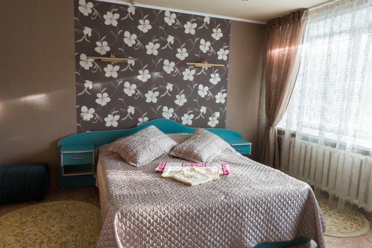 Tourist Hotel Ust-Kamenogorsk ภายนอก รูปภาพ