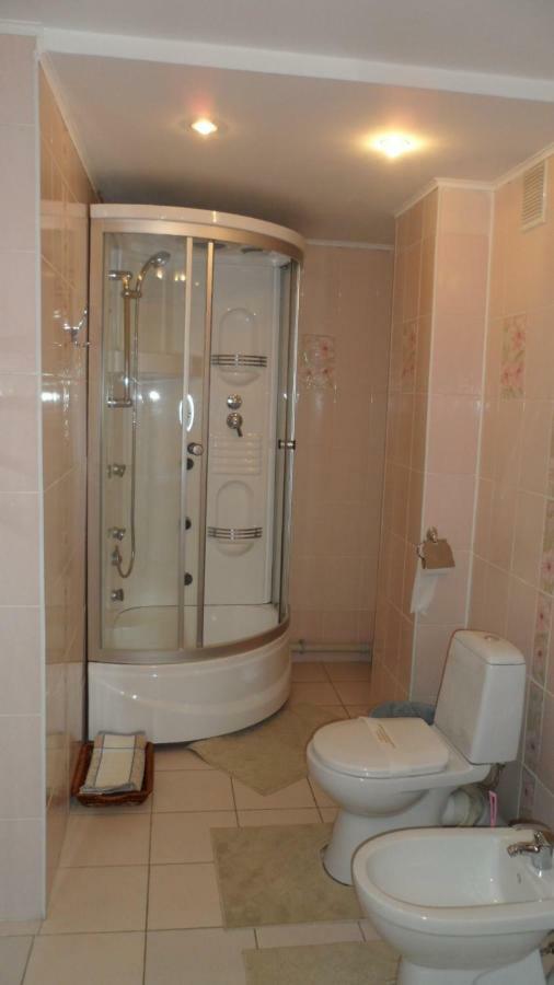 Tourist Hotel Ust-Kamenogorsk ภายนอก รูปภาพ