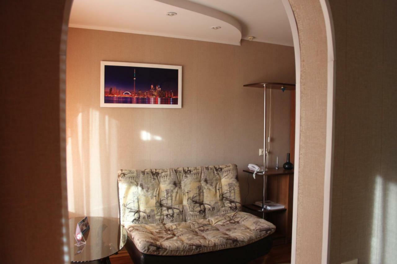 Tourist Hotel Ust-Kamenogorsk ภายนอก รูปภาพ