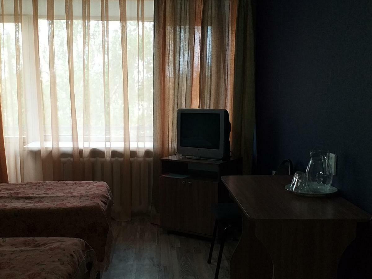 Tourist Hotel Ust-Kamenogorsk ภายนอก รูปภาพ